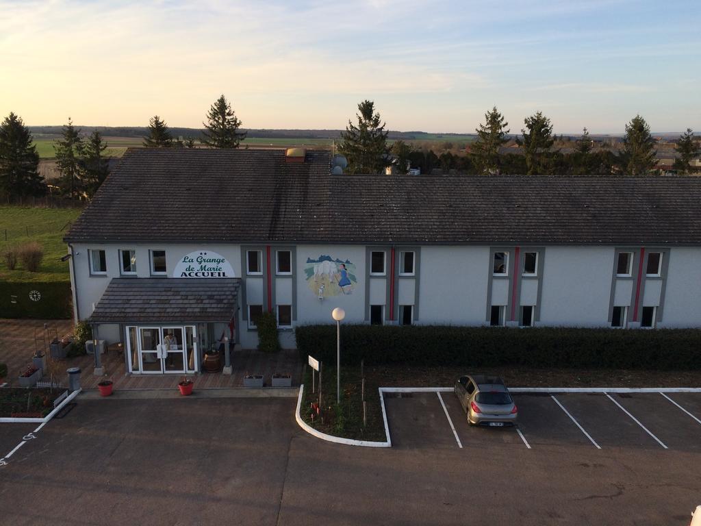 La Grange De Marie Hotel Nitry Екстериор снимка